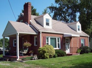 3444 Birchlawn Ave NW, Roanoke, VA 24012