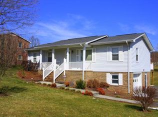 18435 Windsor Ln, Abingdon, VA 24211