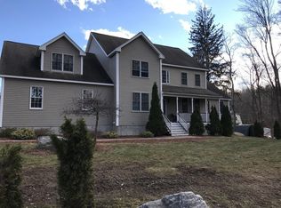 42 Suffolk Dr, Littleton, MA 01460