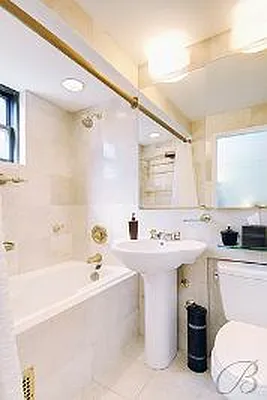 Sold by Bellmarc Realty | media 22