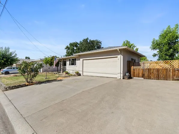 600 Nuner Dr, Ione, CA 95640