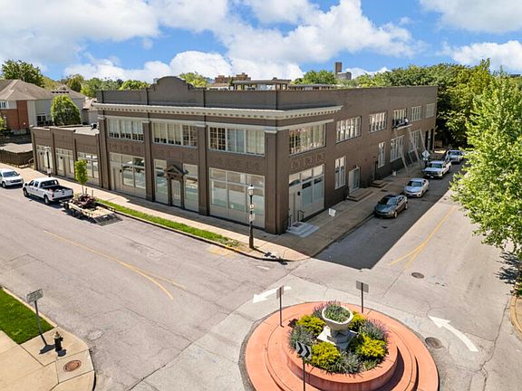 2nd image of 4160 Olive St #200