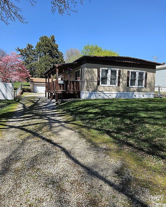 1st image of 3621 Doniphan Ave