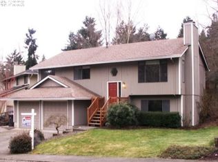 1125 Royal Ct, West Linn, OR
