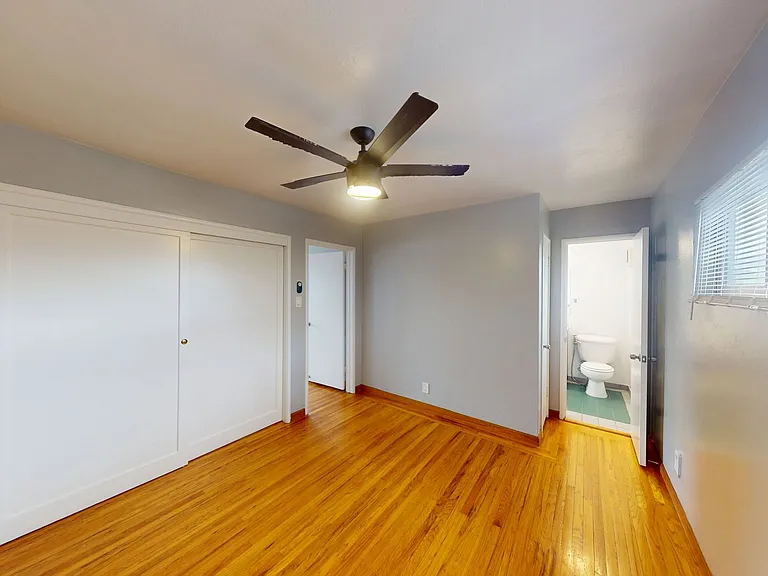 845 Macarthur Blvd — Photo 12