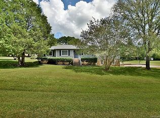 1009 Hollow Rd, Chester, SC 29706