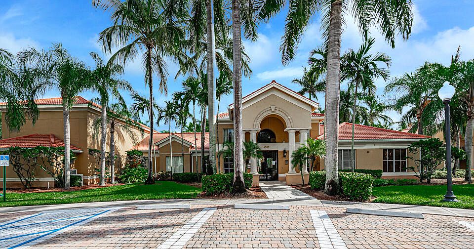 1st image of 4220 San Marino Boulevard #303