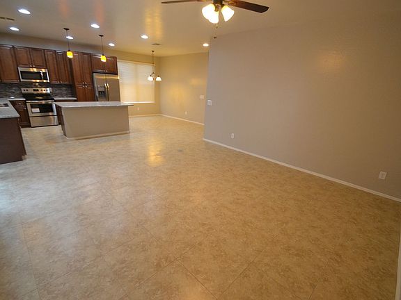 5th image of 33541 N North Butte Dr