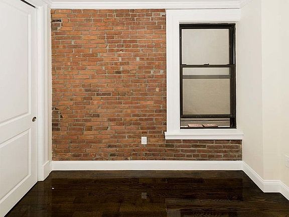 5th image of 210 E 95th St APT 3C