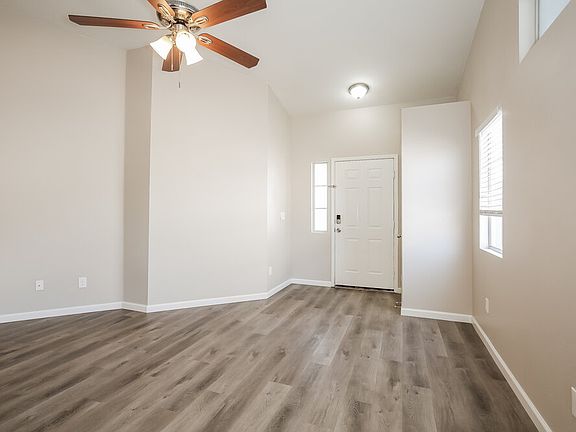 5th image of 913 Baritone Way
