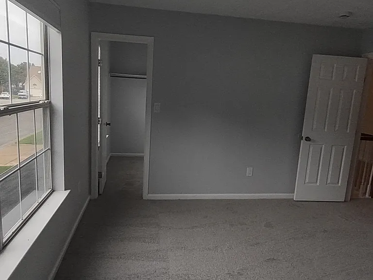 801 Ward Ct — Photo 28