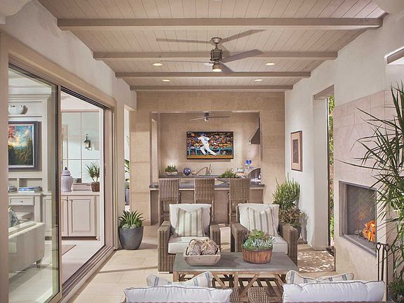 Residence 2 - Spacious Outdoor Living and Entertainment Area