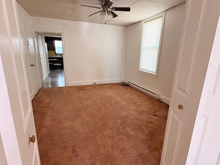 1448 W King St #1 — Photo 7