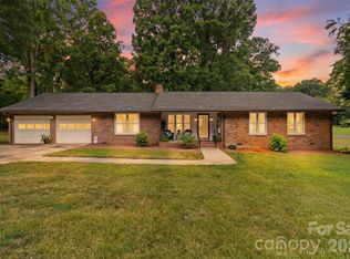 400 S Westover Dr, Monroe, NC 28112