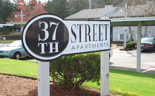 37th Street Apartments Photo 1