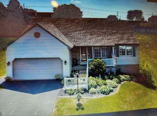 3 Fawnglenn Ct, Lititz, PA 17543