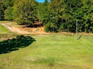 101 Lake Circle Rd, Marietta, SC 29661