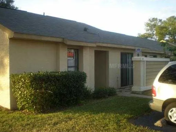85 Silver Park Cir, Kissimmee, FL 34743