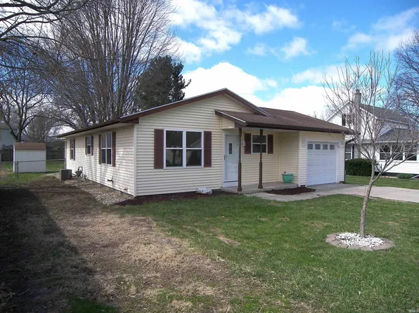 920 S 2nd St, Plymouth, IN 46563