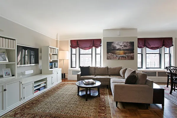 Sold by Corcoran | media 1