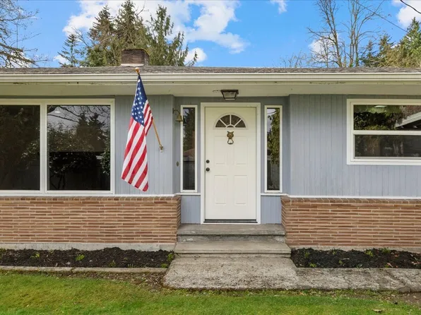 23718 Brier Road, Brier, WA 98036