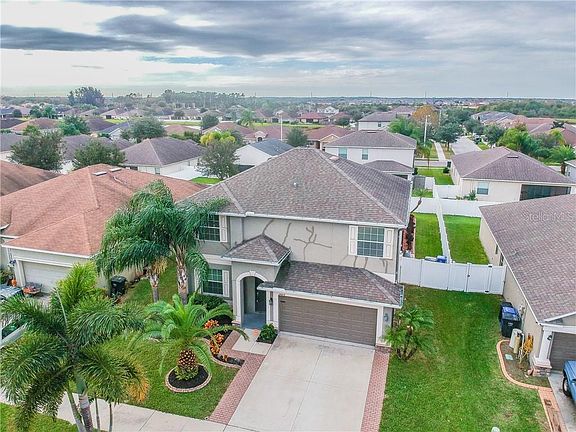 3rd image of 14409 Argyle Manor Pl