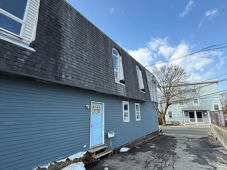 359 Lowell St #2 — Photo 20
