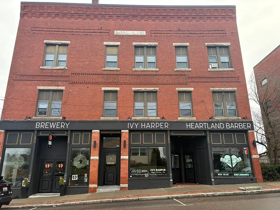 77 Elm St #5