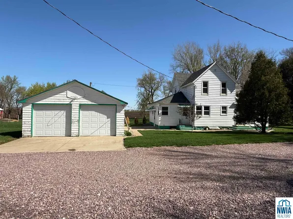 5019 Goldfinch Ave, Maurice, IA 51036