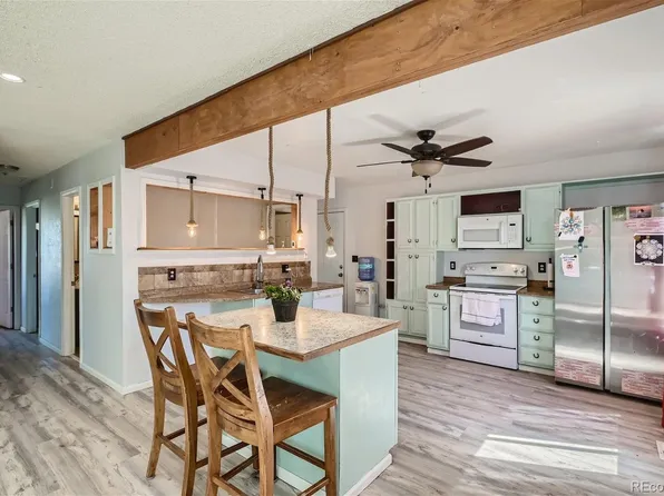 130 Cleveland Court, Bennett, CO 80102