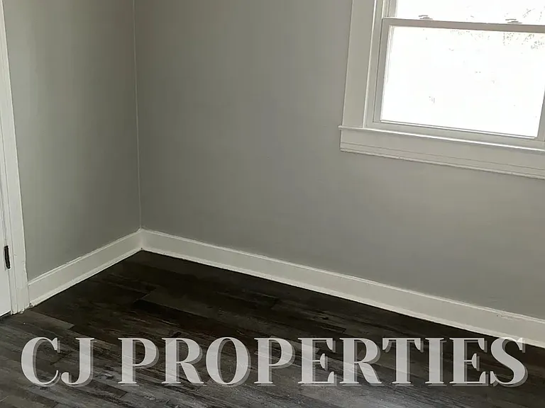 4841 Cane Run Rd — Photo 12