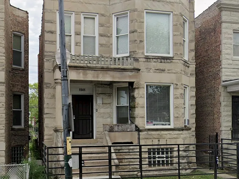 1541 S Central Park Ave #2 — Photo 1