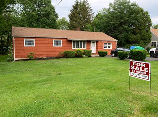 40 Ridgewood Rd, Middletown, CT 06457
