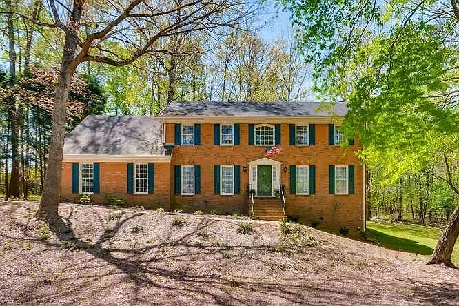 1st image of 6377 Rosecommon Dr