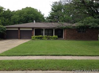 2209 West Road Dr, Springfield, IL 62711