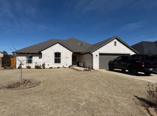 805 Sheryl Ln, Altus, OK 73521