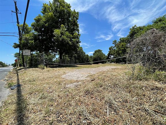 4th image of 6011 Bolm Rd