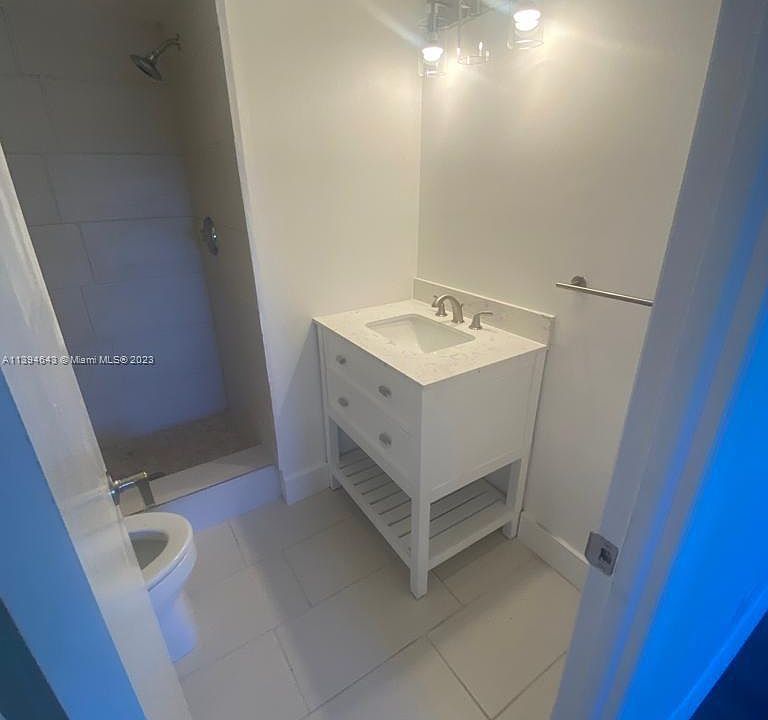 8081 N Sunrise Lakes Dr APT 302, Sunrise, FL 33322 Zillow