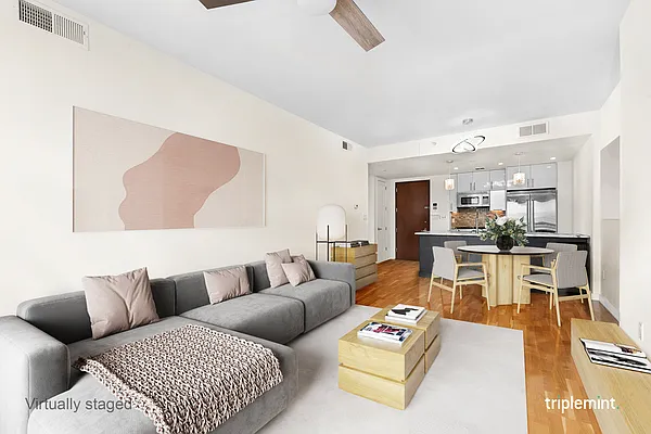 Sold by Triplemint | media 2