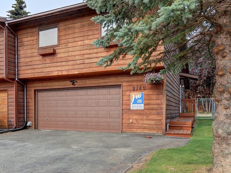 1st image of 8140 Fairwood Cir