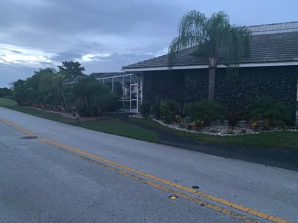 4608 Bayberry Ln, Fort Lauderdale, FL 33319