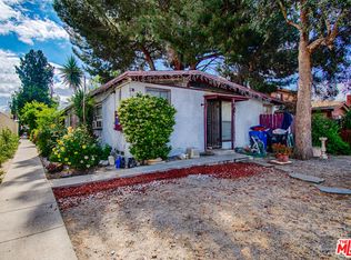 7110 Bellaire Ave, North Hollywood, CA 91605