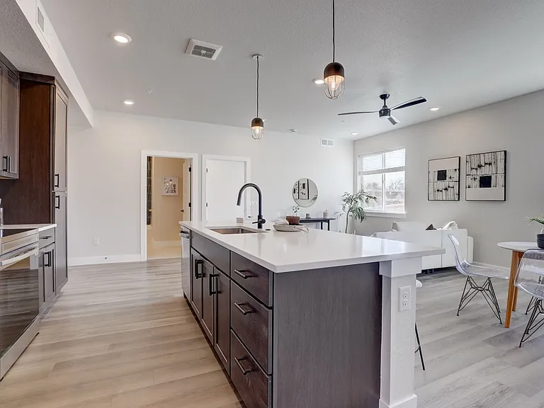 1208 Quitman St — Photo 10