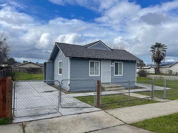 3rd image of 1001 8th Street