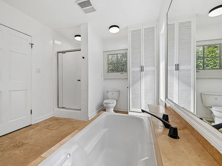 11688 Bellagio RD — Photo 29