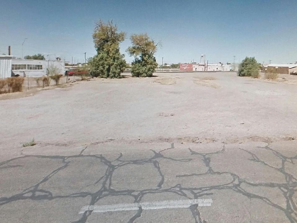 1st image of 108 N Sunshine Blvd