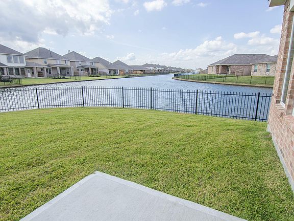 5th image of 3730 Woodsons Dr