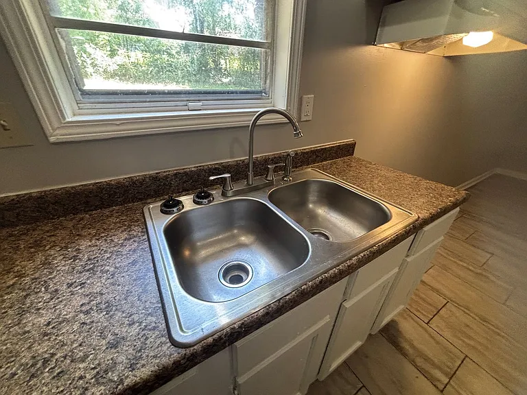 2771 Northmeade Ave — Photo 42