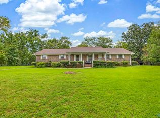 226 6th St SW, Arab, AL 35016