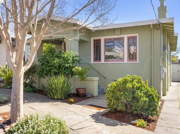 321 Hemphill Pl, Oakland, CA 94618